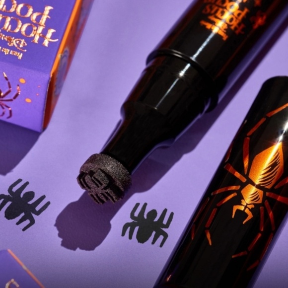 NWOT ColourPop x Hocus Pocus Make-Up Set (New)💋💄👄 - Picture 13 of 16